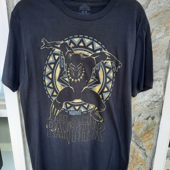 Marvel Black Panther Short Sleeve Graphic Tee Size Medium - Picture 1 of 3